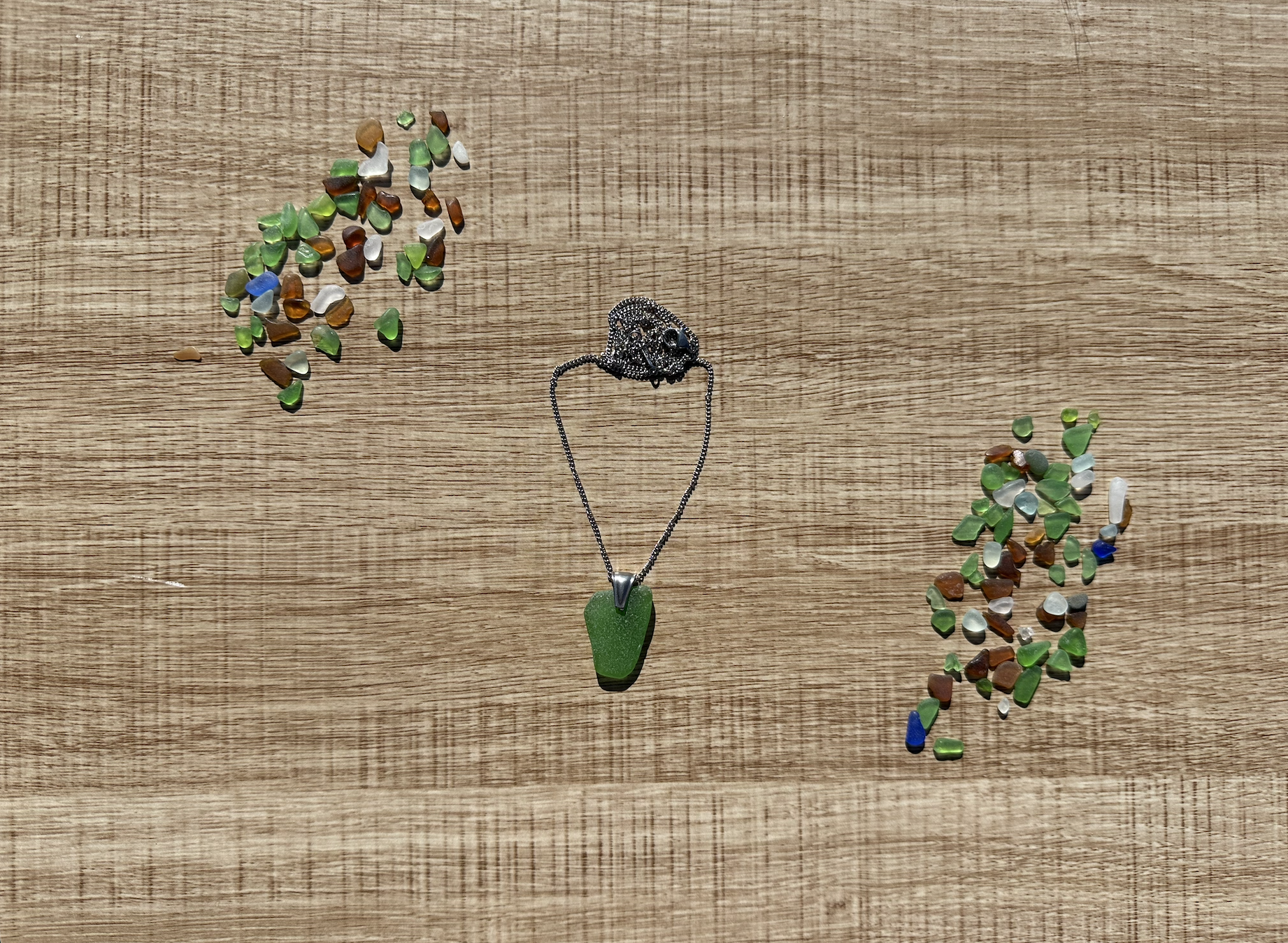 Kelly Green Sea Glass Pendant Necklace