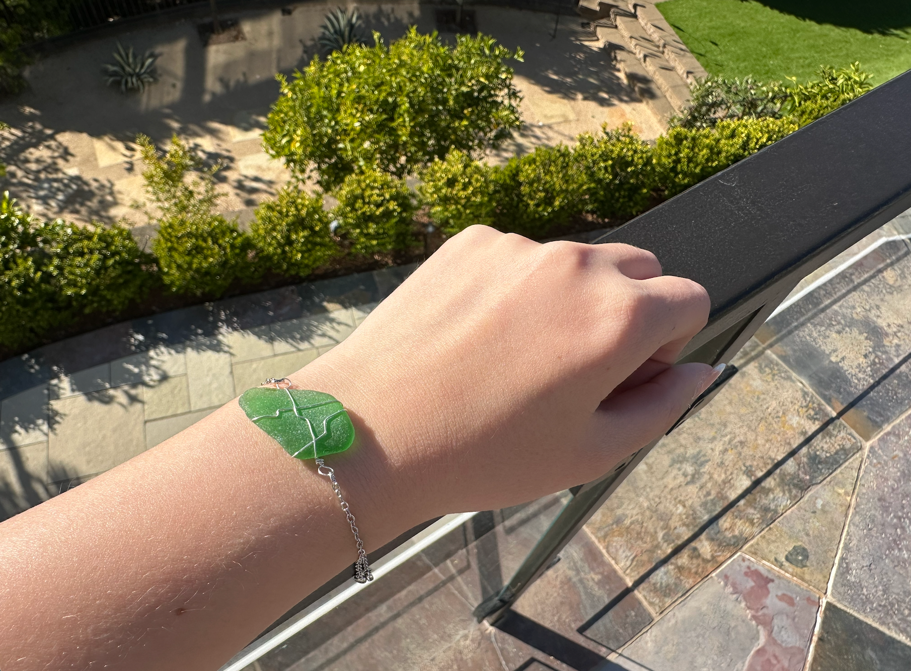 Kelly Green Wire-Wrapped Sea Glass Bracelet