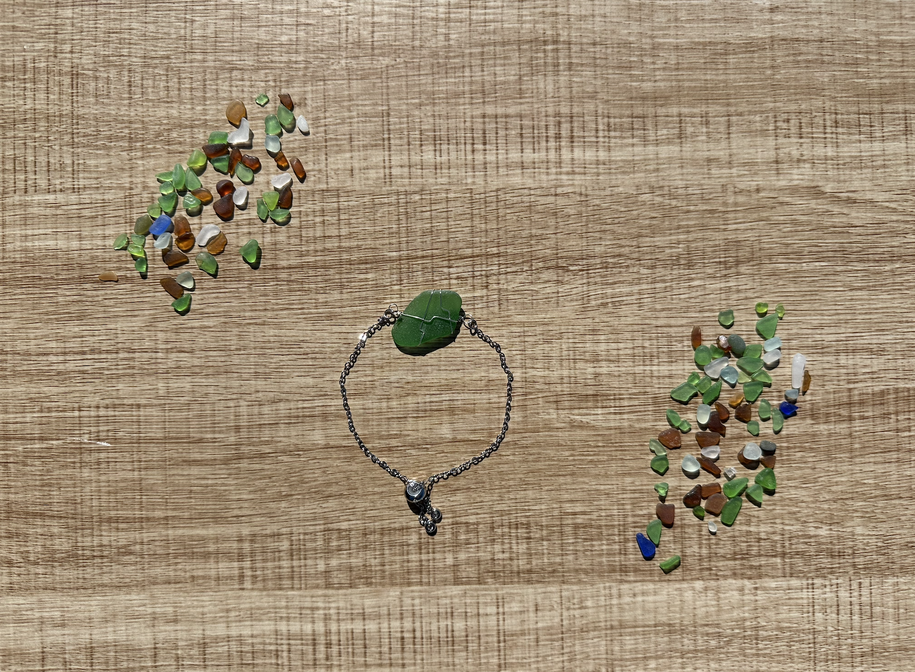 Kelly Green Wire-Wrapped Sea Glass Bracelet